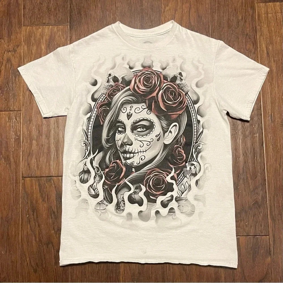 DOM Day Of The Dead Skelton Goth Roses Tee Y2K - Picture 1 of 8